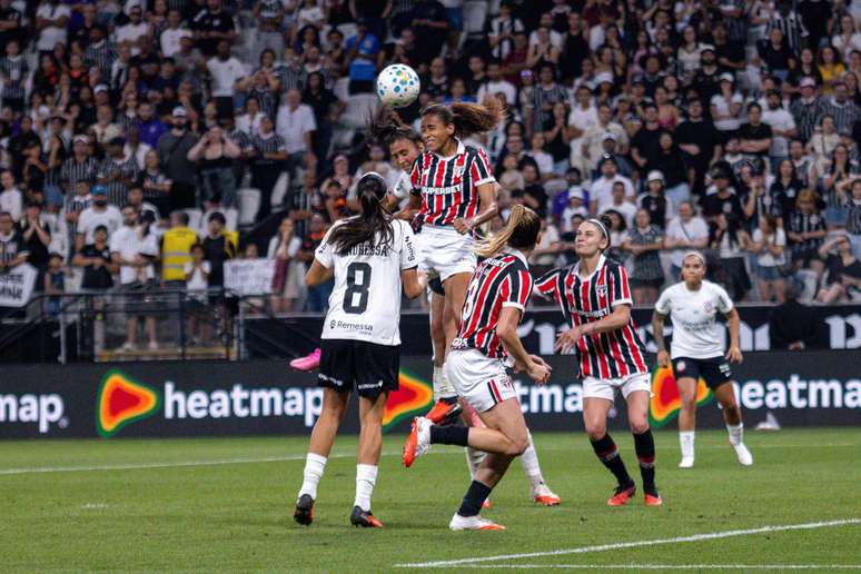 São Paulo e Corinthians disputam premiação milionária na final do Brasileirão Feminino; veja valor