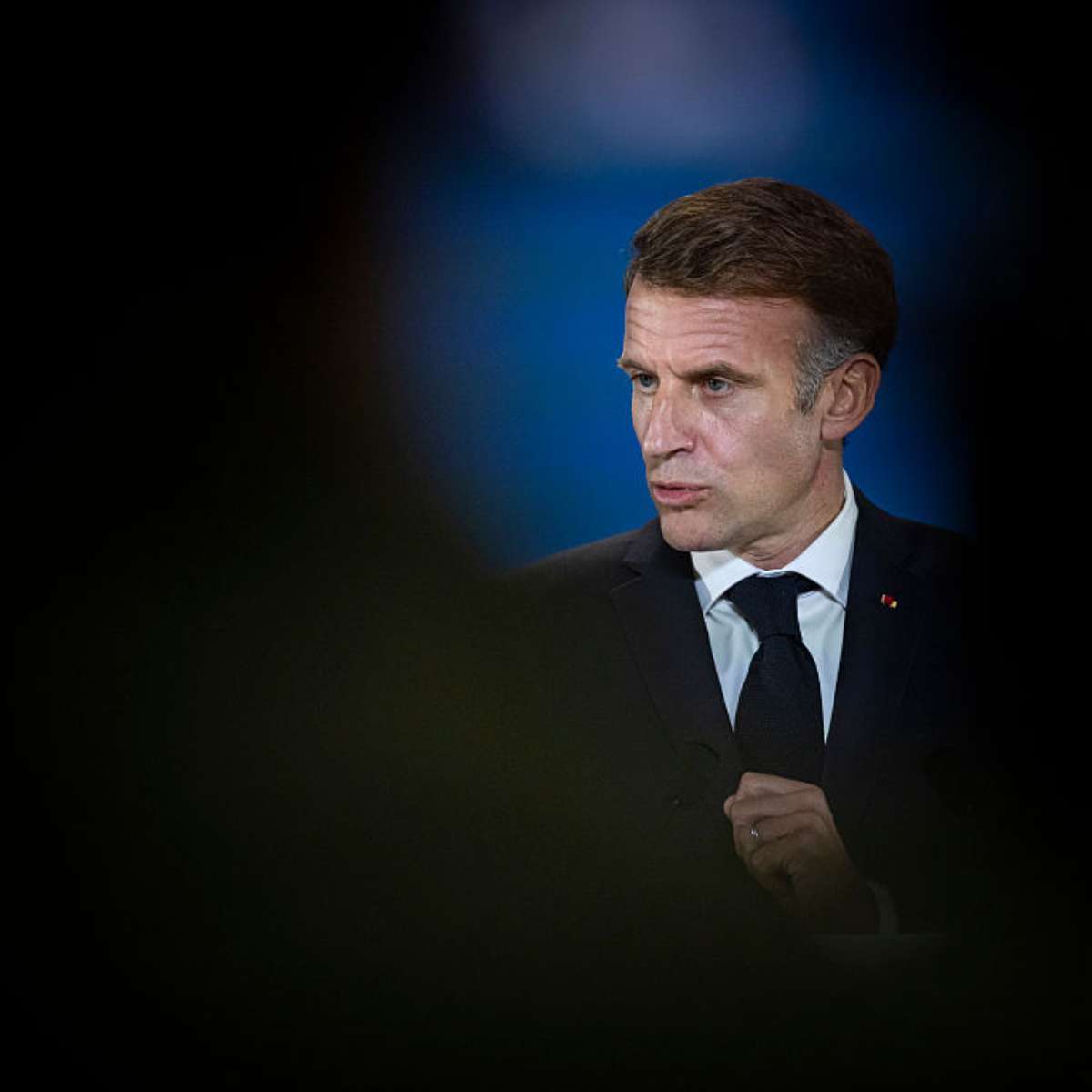 Macron chega à reta final do mandato em baixa e cercado de protestos
