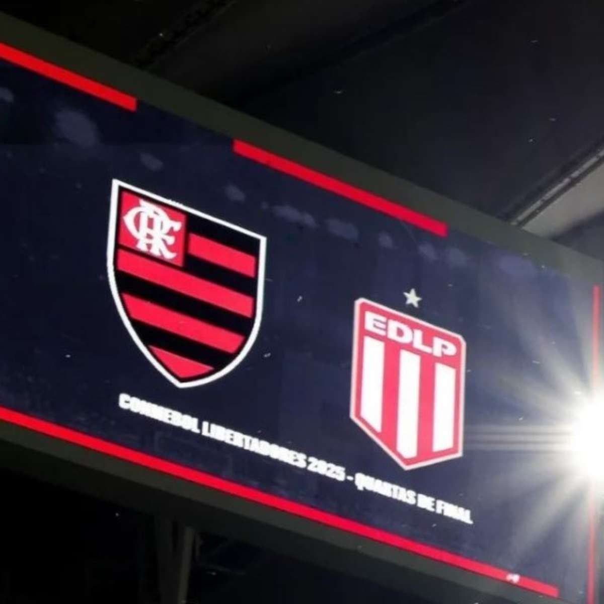 Flamengo termina partida contra o Estudiantes sem acertar uma finalização