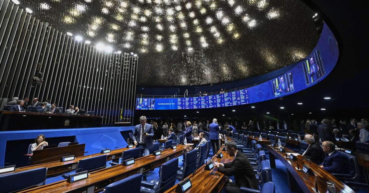 Fim da escala 6x1 é aprovada no Senado, e agora? Entenda os próximos passos