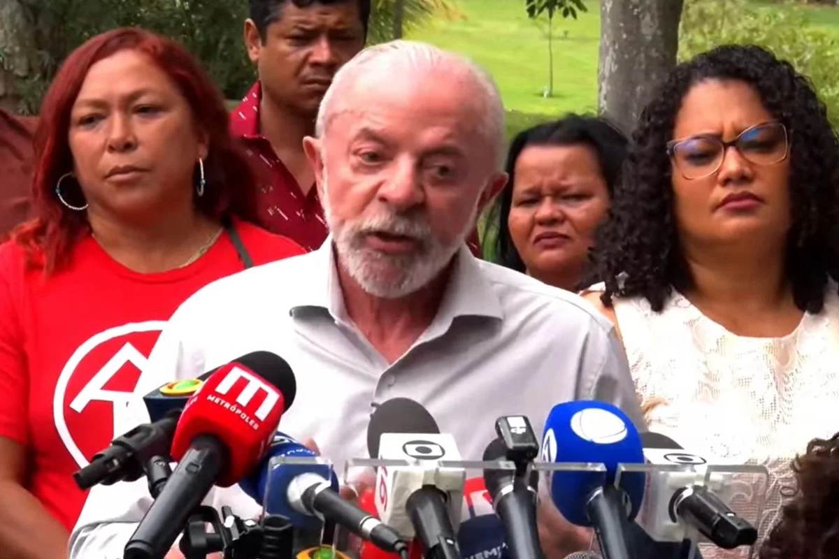Imagem da matéria: Após ordem de Kassio, campanha registra "Exército do Lula" no TSE