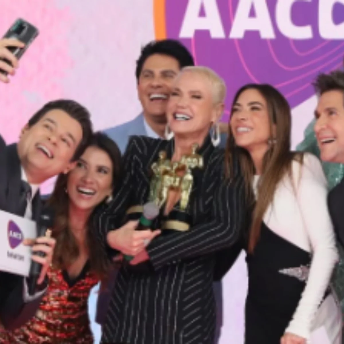Silvia Abravanel critica convidados do Teleton: "Querem só mostrar a cara"