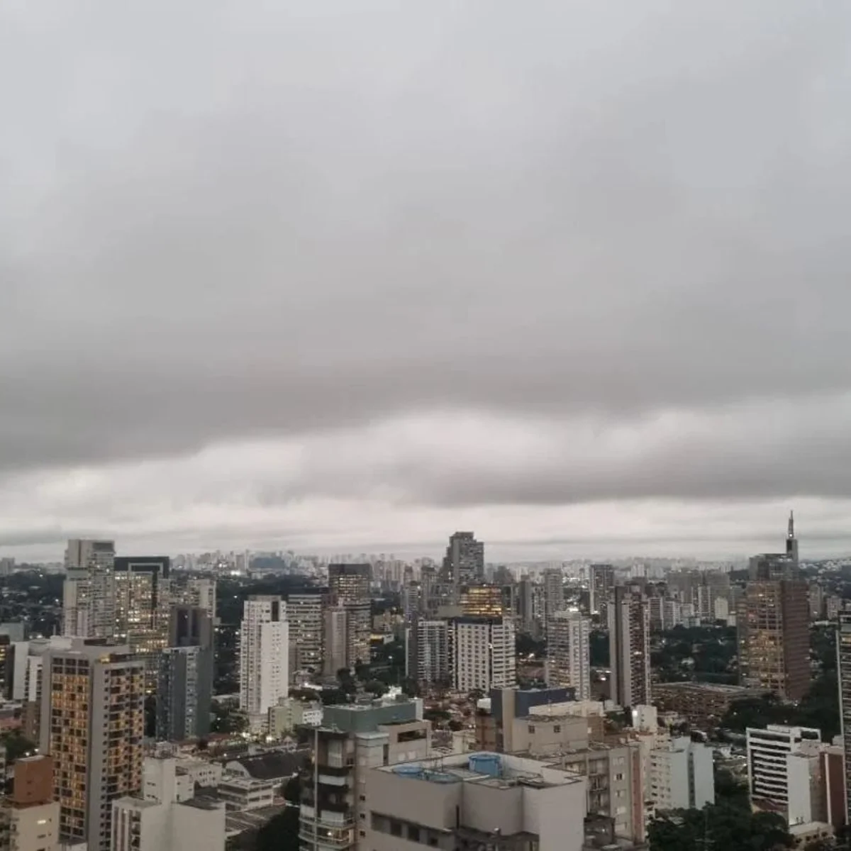 SP pode ter tempestades com granizo neste sábado, diz Defesa Civil