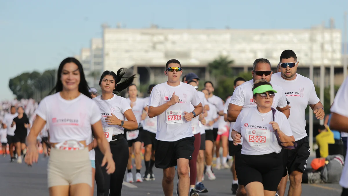 Metrópoles Endurance Corrida: veja dicas de aquecimento para a prova