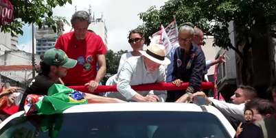 Primeira-dama Janja da Silva durante ato na Paulista ao lado de Lula, Haddad, Marina e Simone Tebet Foto: Reprodução/Youtube