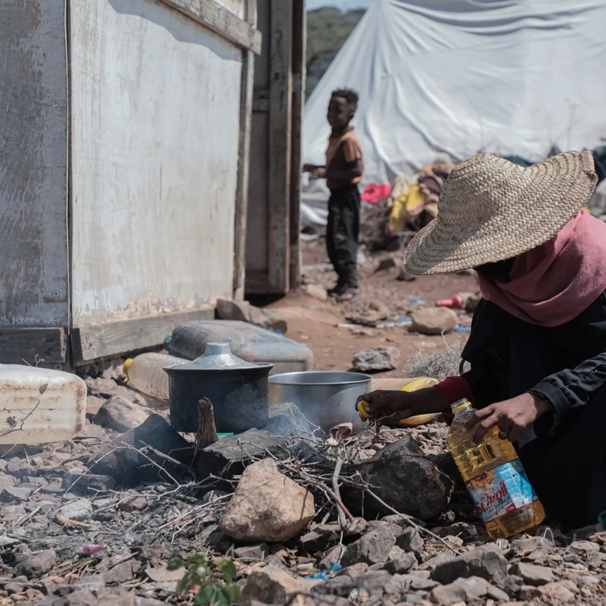 Guerra força mais de 200 mil pessoas a abandonarem suas casas no Iêmen
