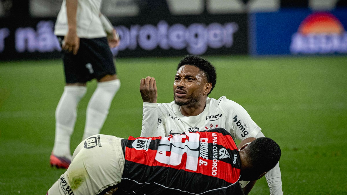 Corinthians vê risco de rebaixamento subir para 43% após empate com o Vitória; veja probabilidades